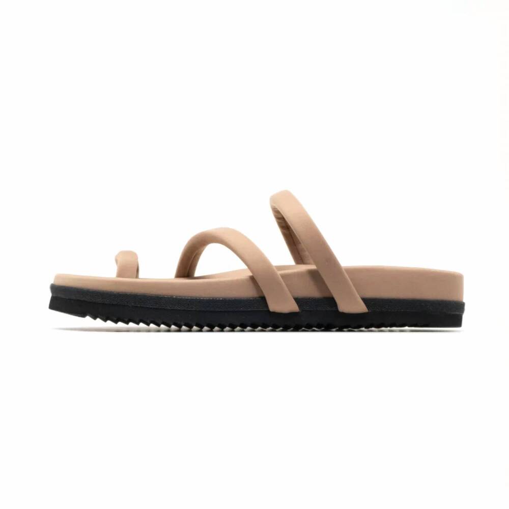NEW ROAM women's orbit sandals in nude